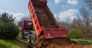 Доставка грунта Советская Гавань, цена от 263 руб./куб.