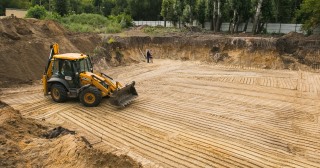 Разработка котлована Советская Гавань, цена от 316 руб./м3.